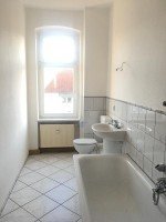 Hauptbild Tolle Aussicht vom 3. OG - günstige 3-Raumwohnung - Stellplatz vor dem Haus